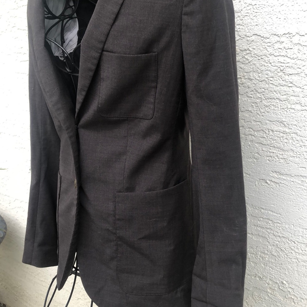 Aritzia Talula Blazer - Picture 5 of 8